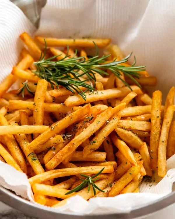 Freshly made, irresistibly crispy! Order now and enjoy.